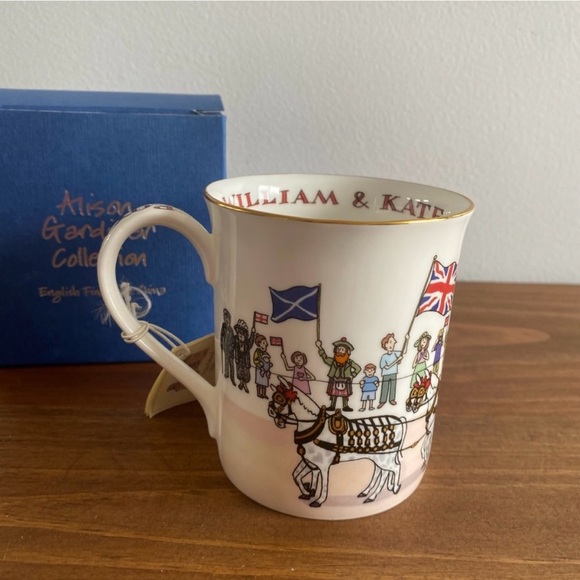 Alison Gardiner Collection - William & Kate - Picture 5 of 7